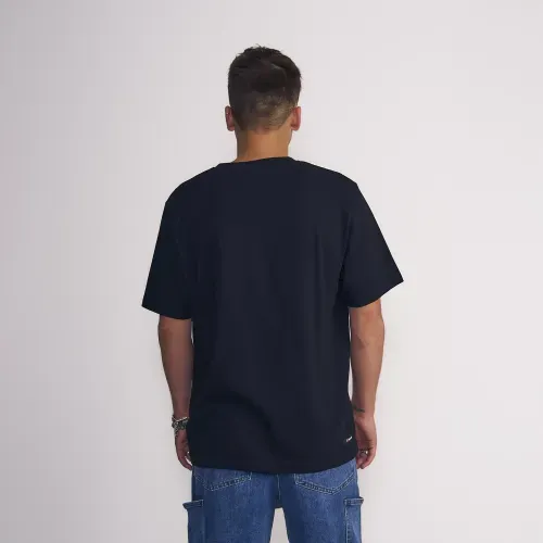 Polera Masculina Manga Corta Basica Con Bordado Corporativo Al Tono En Pecho Negro