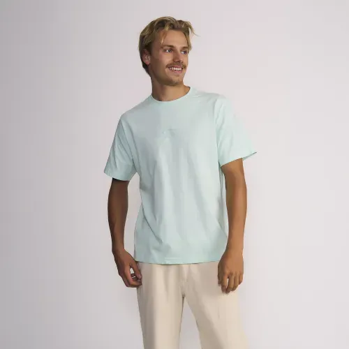 Polera Masculina Manga Corta Color Solido Con Estampado Pequeño Frontal Menta