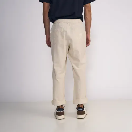 Pantalon Masculino Cargo Con Pretina Elasticada Y Bota Ajustable