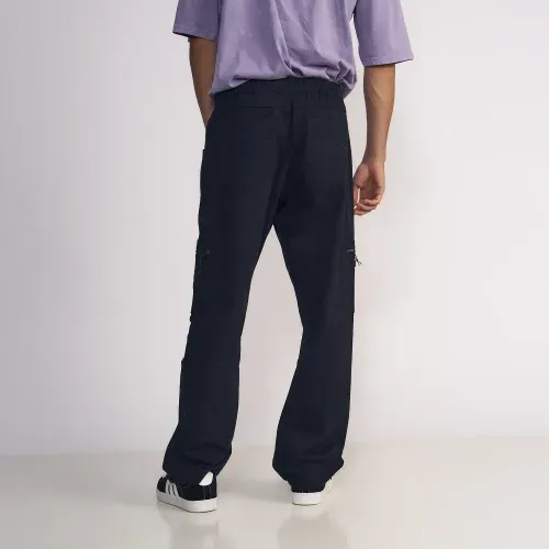 Pantalon Masculino Cargo Con Pretina Elasticada Y Bota Ajustable Negro